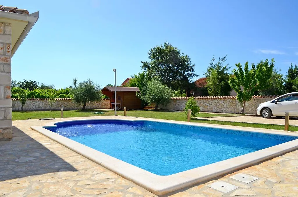 Villa Mark Medolino 0*,